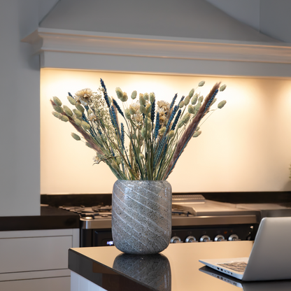 Florastore Blumenstrauß 'Trendy Cool' - Getrocknete Blumen - Höhe 55Cm